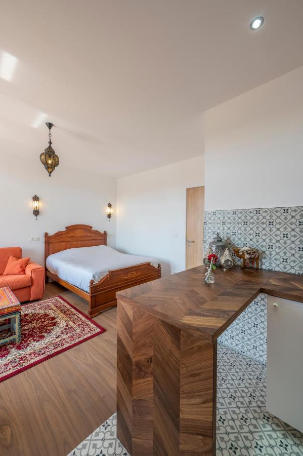 Le Petit Riad Vilvoorde Eksteriør billede